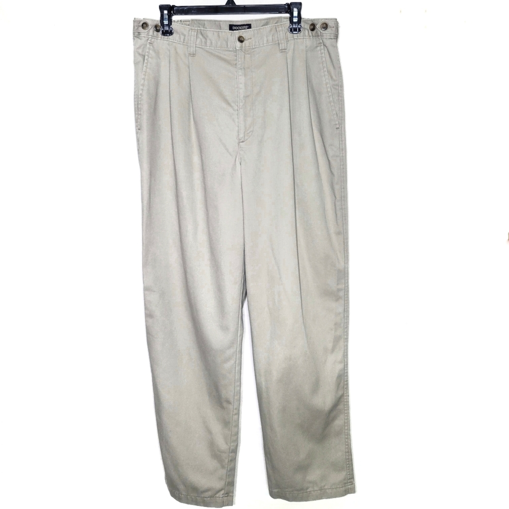 Dockers khaki pants W38 L32 men's slacks business casual uniform